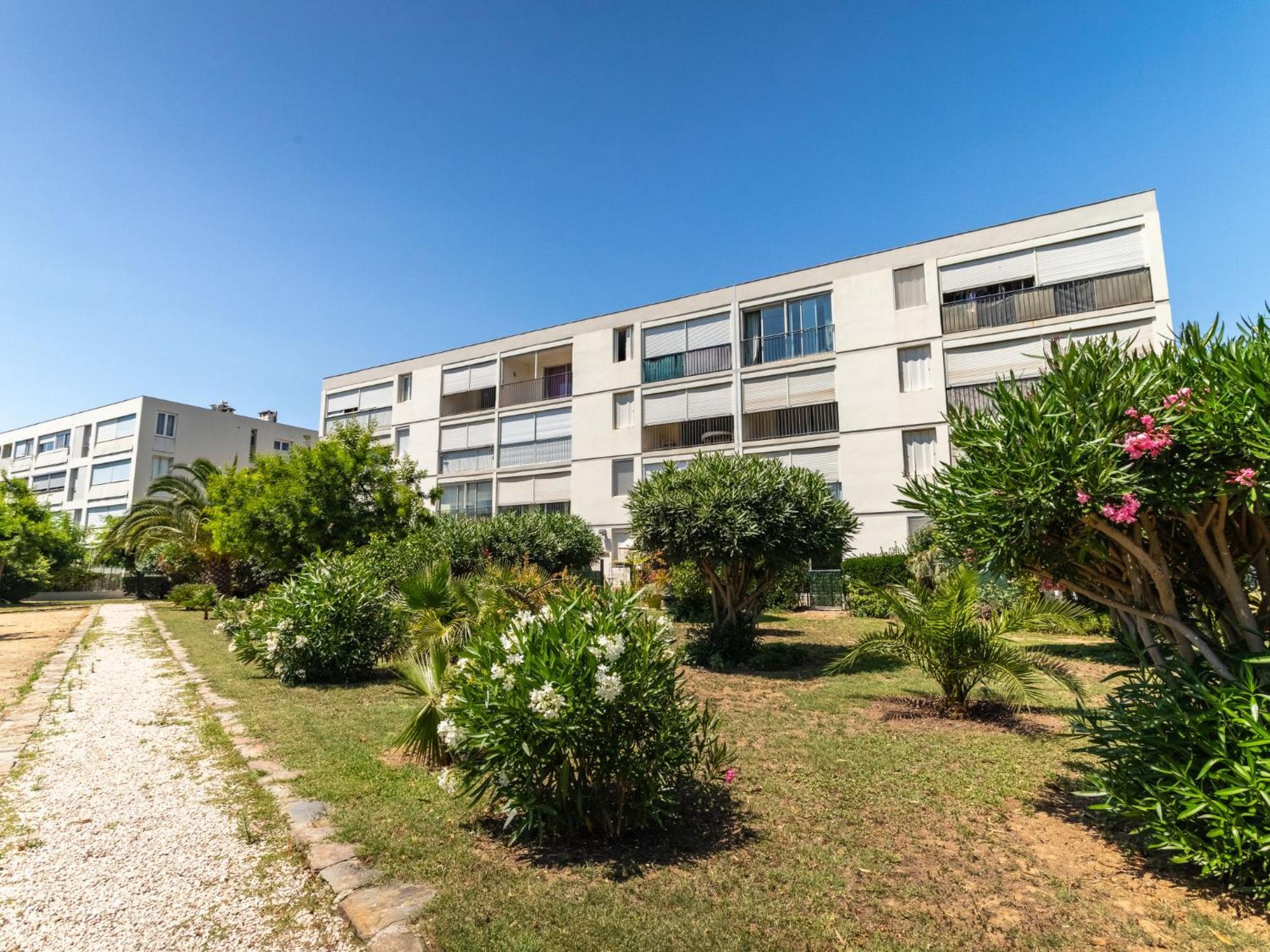 Apartment Les Roses Lauriers By Interhome 勒拉旺杜 外观 照片